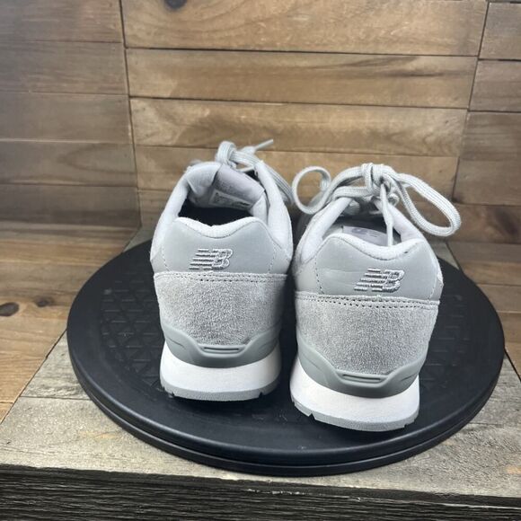 New Balance 696 Womens Size 7.5 Gray White Athletic Running Shoes Sneakers - Picture 4 of 10